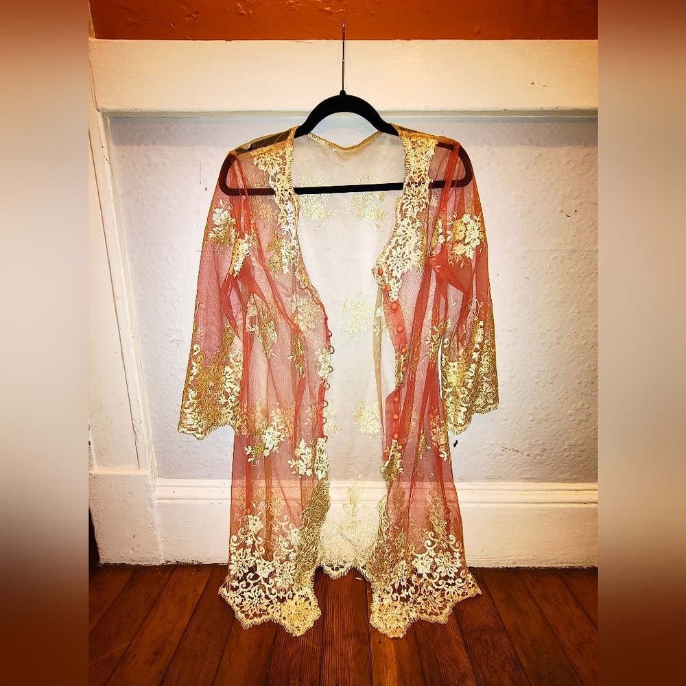 Lace Embroidered Blouse / Cover-up